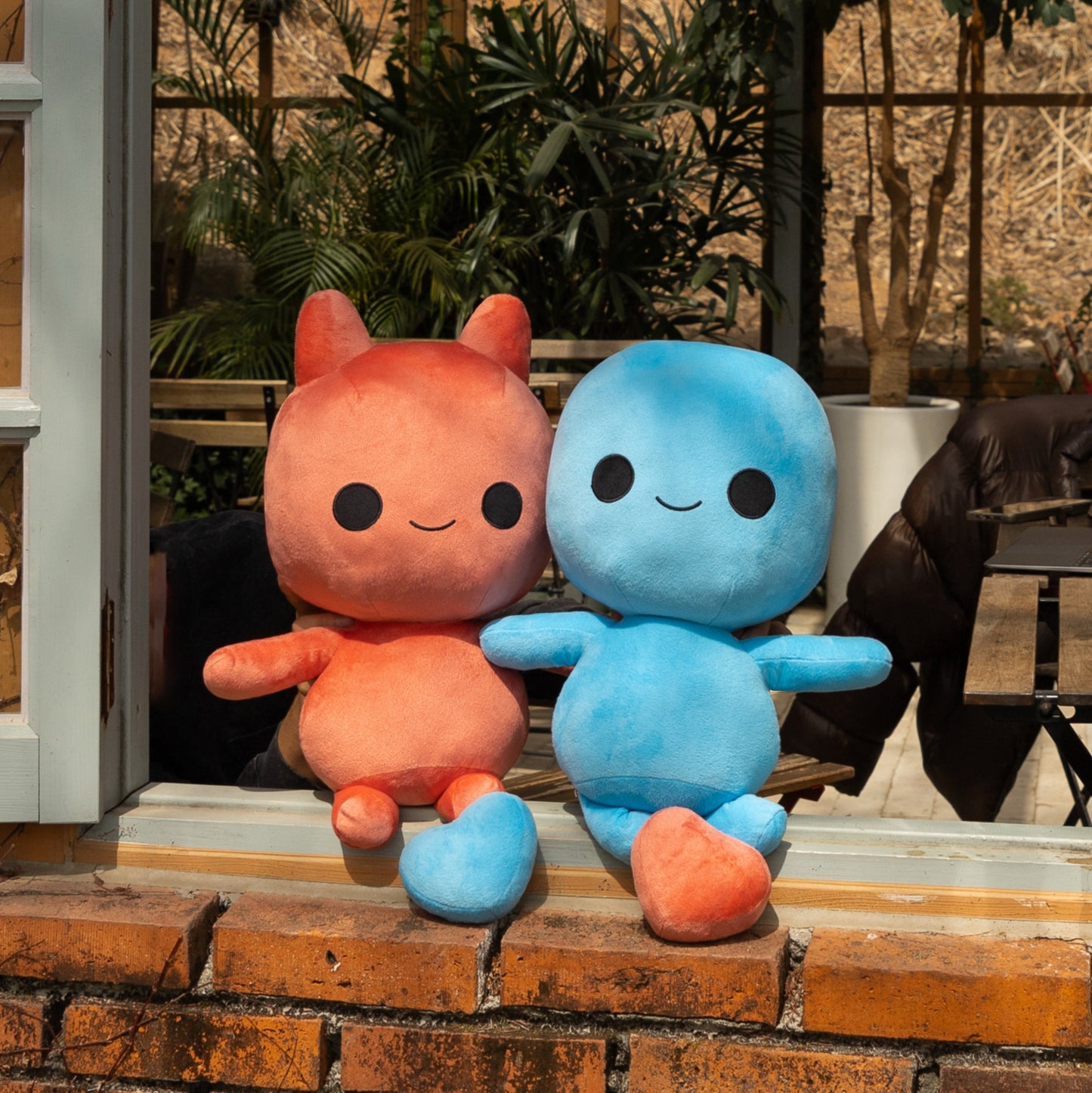 Mega Plush Evie & Kinie Set
